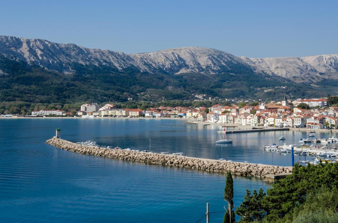 Lori Daire Baška Dış mekan fotoğraf